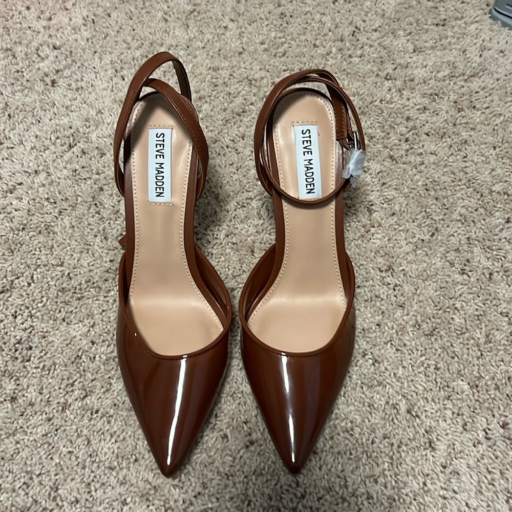 Steve Madden Women’s Alessi Ankle Strap Pumps